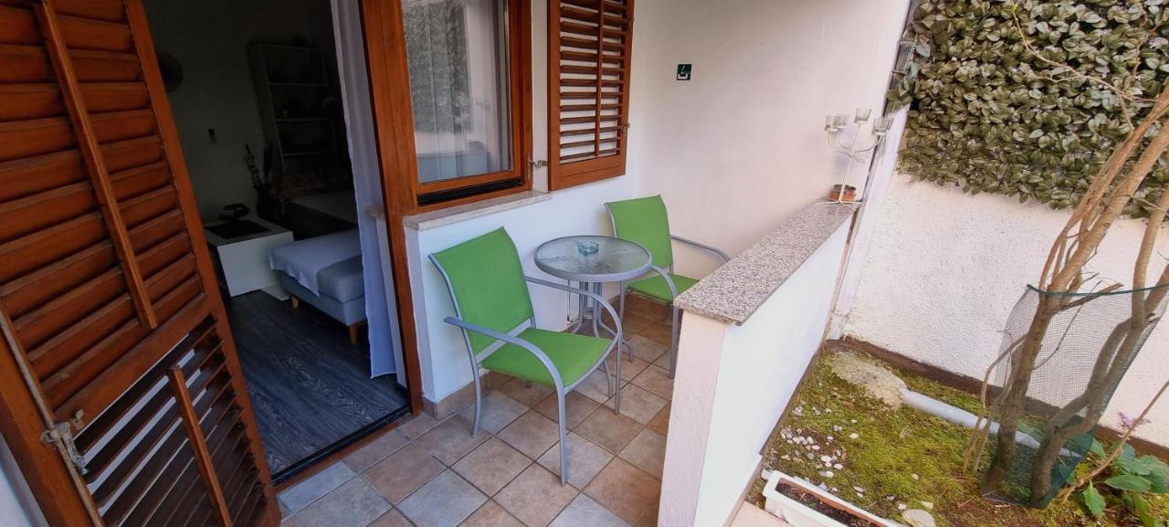 Apartment Evergreen Pula Exterior foto