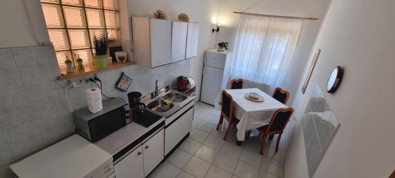 Apartment Evergreen Pula Exterior foto