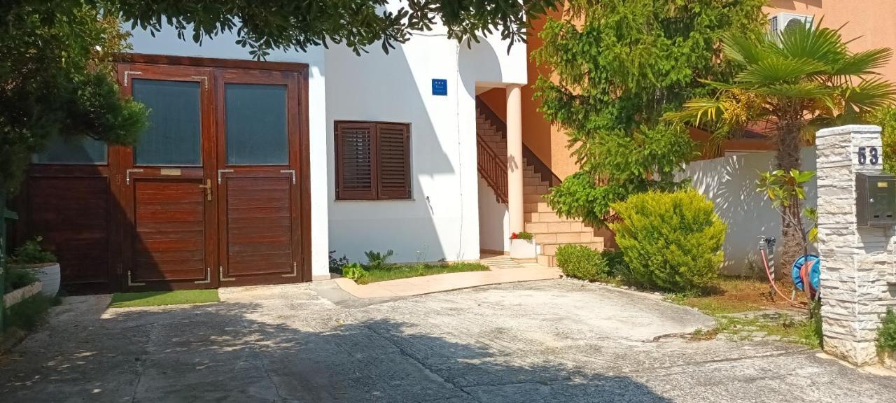 Apartment Evergreen Pula Exterior foto